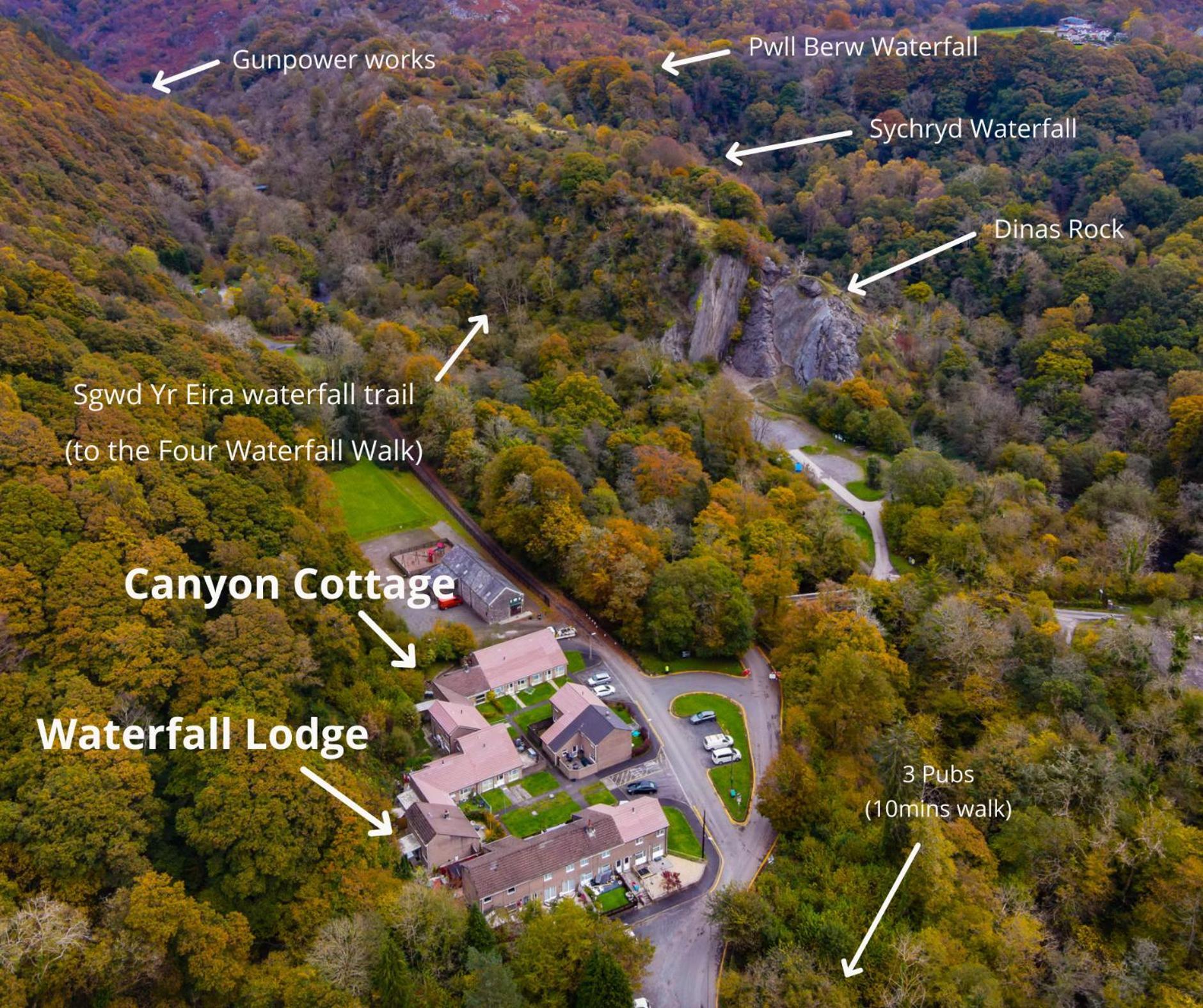 Waterfall Lodge Pontneddfechan Eksteriør billede